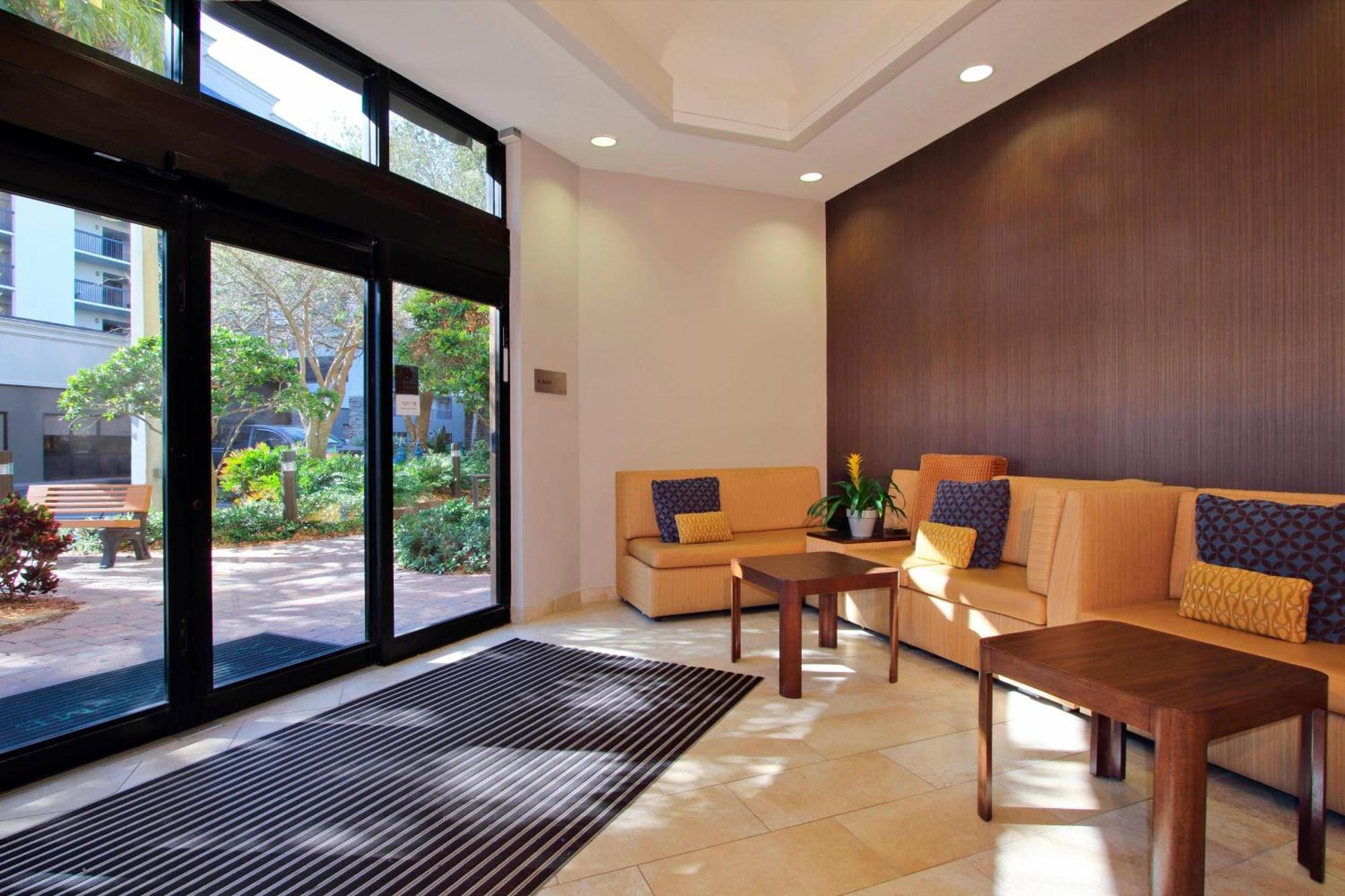 Courtyard By Marriott Cocoa Beach Cape Canaveral Buitenkant foto
